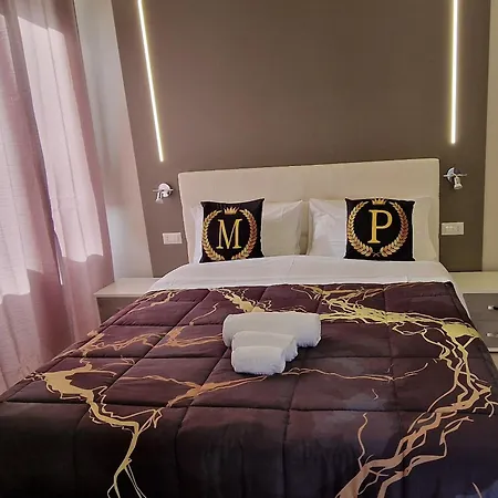 Mopi Maison בית הארחה נאפולי