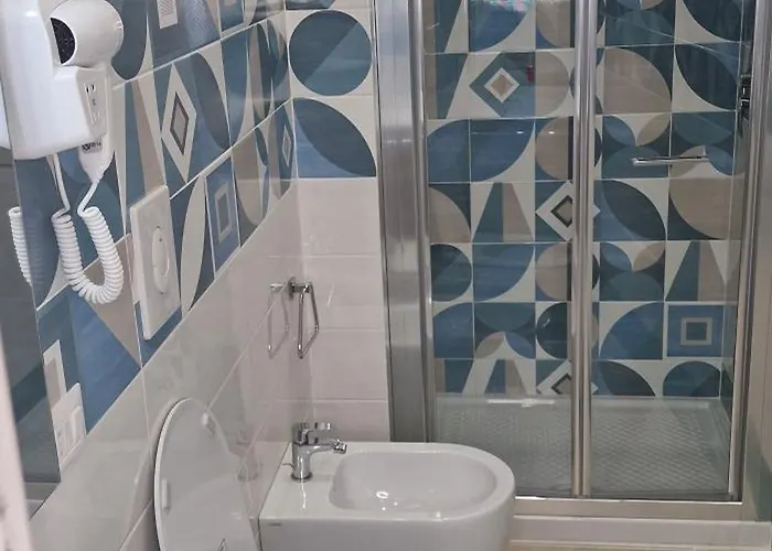 Mopi Maison בית הארחה *
