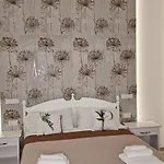 Mopi Maison *