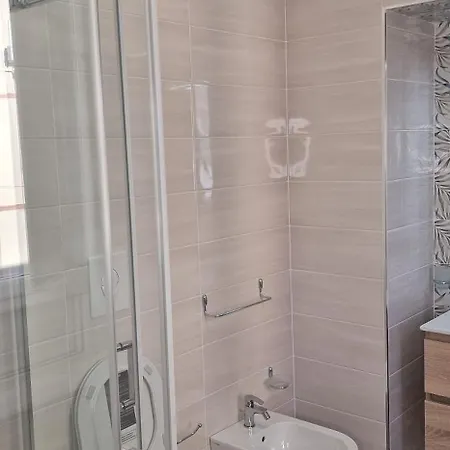 Pensjonat Mopi Maison *
