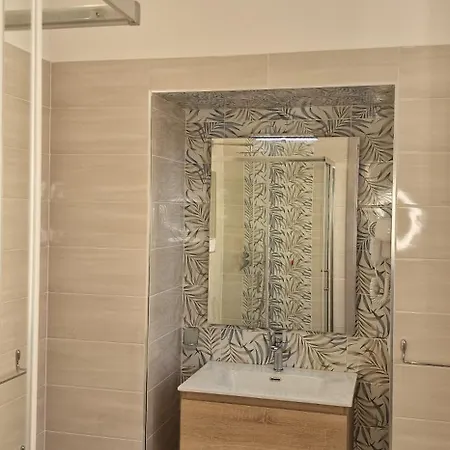 Pensjonat Mopi Maison Neapol