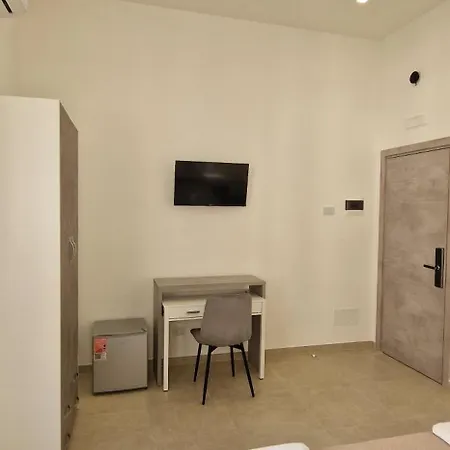 Mopi Maison Pensión